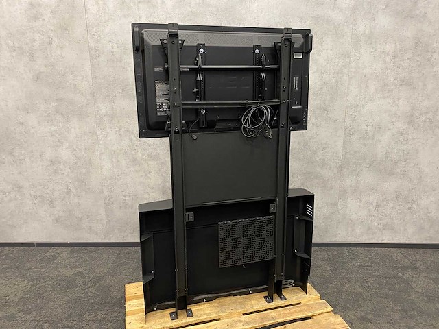 Nec multisync m431 pcap - 43" 4k uhd monitor met statief - afbeelding 2 van  25