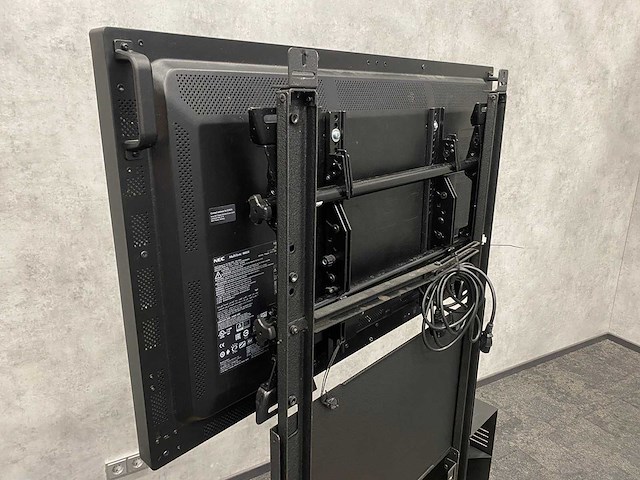 Nec multisync m431 pcap - 43" 4k uhd monitor met statief - afbeelding 9 van  25