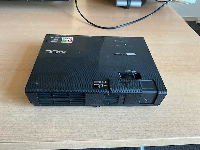 Nec np-l51w projector - afbeelding 1 van  2