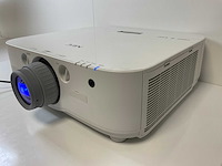 Nec (pa522u) 5200 lumens wuxga projector (1462 hrs - lamp hours) - afbeelding 3 van  8