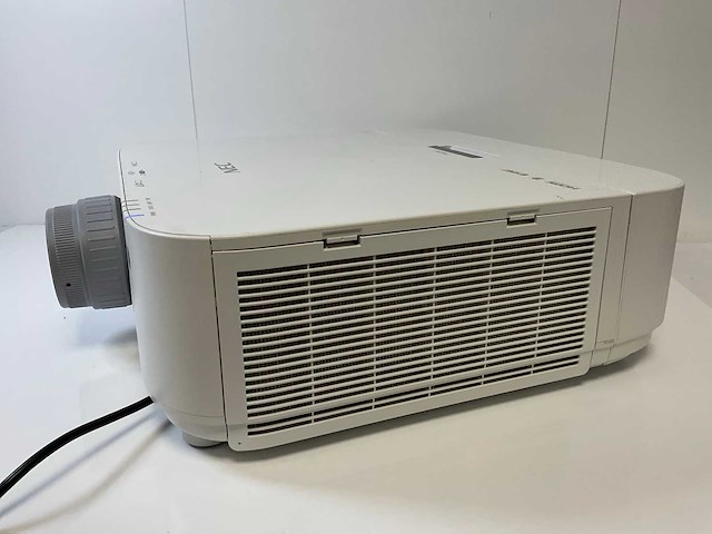 Nec (pa522u) 5200 lumens wuxga projector (1462 hrs - lamp hours) - afbeelding 5 van  8