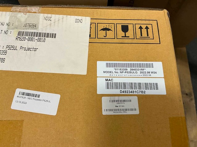 Nec projector np-p525ulg - afbeelding 3 van  4