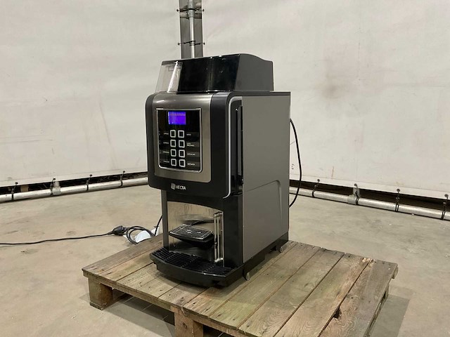 Necta korinto - professionele koffiemachine - afbeelding 1 van  8