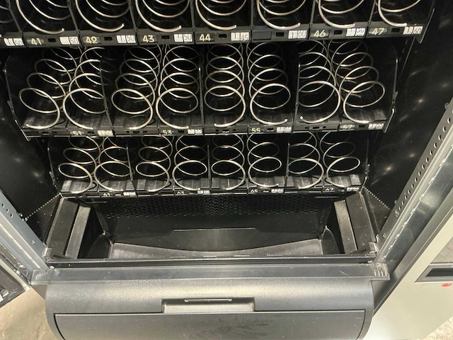 Necta samba snack-automaat verkoopautomaat - afbeelding 7 van  9