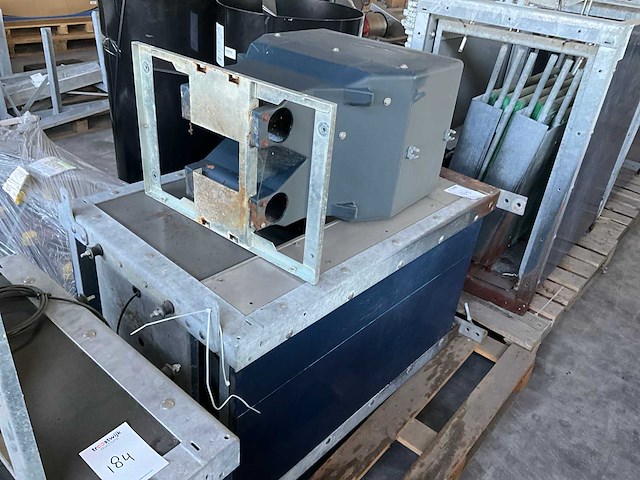 Nedap voersysteem unit - afbeelding 1 van  2