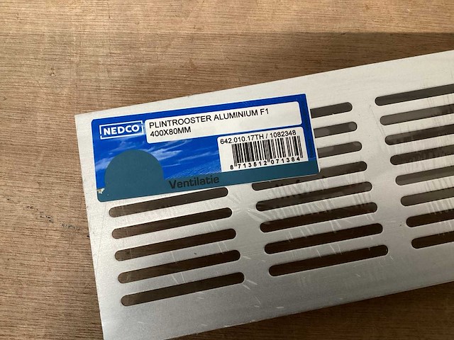 Nedco plintrooster aluminium 400x80 (31x) - afbeelding 2 van  3
