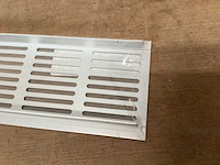 Nedco plintrooster aluminium 400x80 (31x) - afbeelding 3 van  3