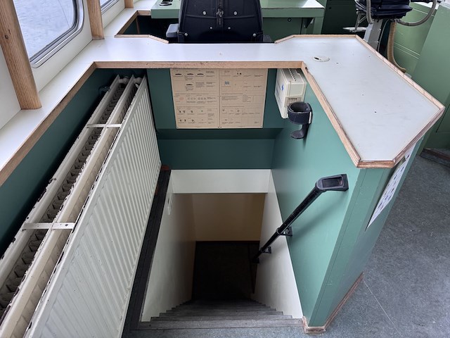 Nederlandse patrouille vaartuig, vm2, 1987 - afbeelding 33 van  71