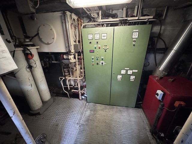 Nederlandse patrouille vaartuig, vm2, 1987 - afbeelding 47 van  71