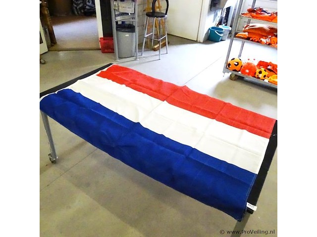 Nederlandse vlag - afbeelding 1 van  3