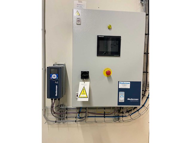 Nederman industriële afzuig- en filtersysteeminstallatie (flexpak dx + mcp-4 cartridgefilter + insight control panel) - afbeelding 16 van  19