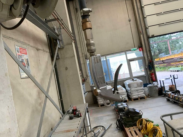Nederman luchtslang- en stroomkabelhaspel - afbeelding 2 van  8