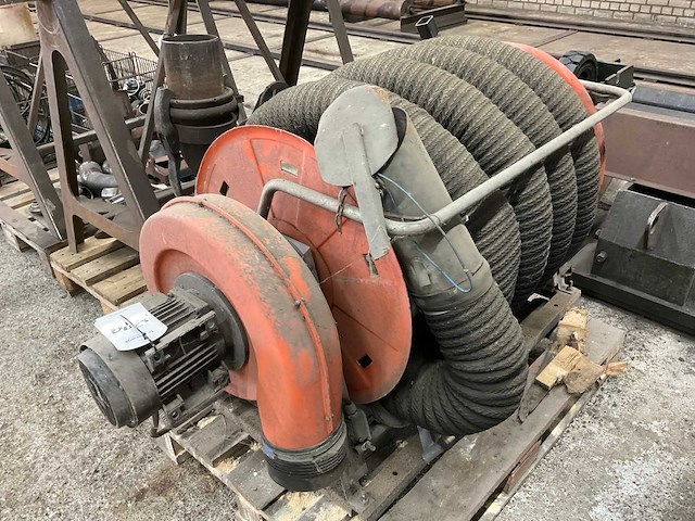 Nederman rookgasafvoer installatie - afbeelding 1 van  8