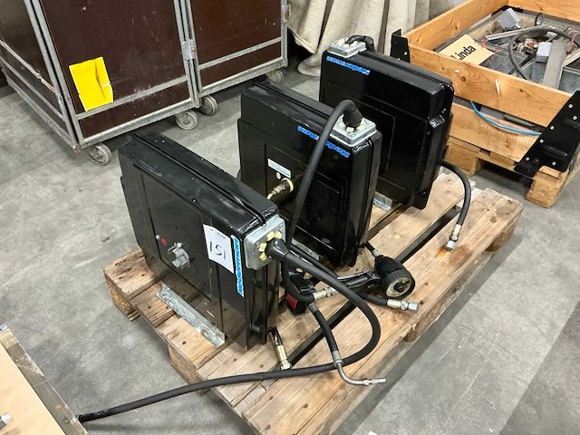 Nederman slanghaspel met vulpistool (3x) - afbeelding 2 van  9