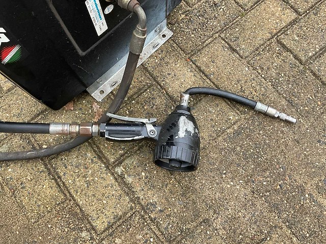 Nedermann olie slanghaspel - afbeelding 4 van  5