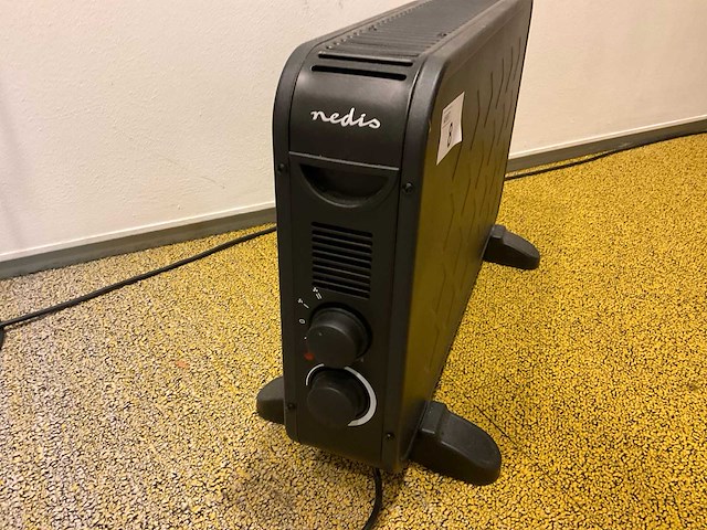 Nedis htcp40fbk elektrische verwarming - afbeelding 2 van  3