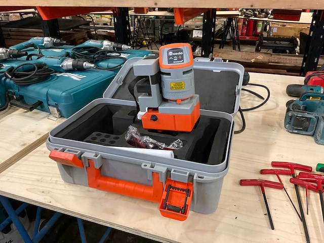 Nedo quasar 4 multilijn bouwlaser - afbeelding 2 van  7