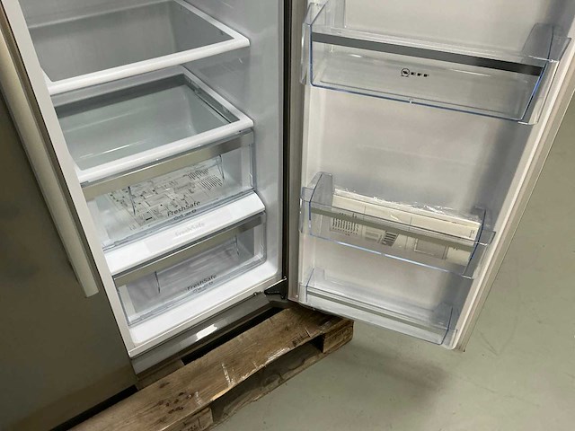 Neff - kad90l - amerikaanse koelkast 73x91x177 cm - afbeelding 18 van  19