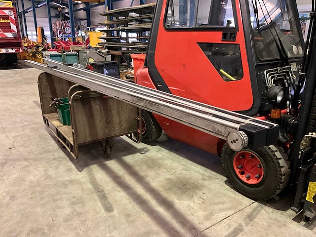 Neff-wiesel aanvoersysteem (2x) - afbeelding 1 van  6