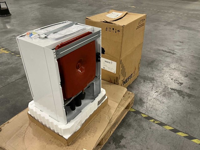 Nefit enviline idu split 8-15e warmtepomp binnenunit - afbeelding 5 van  6