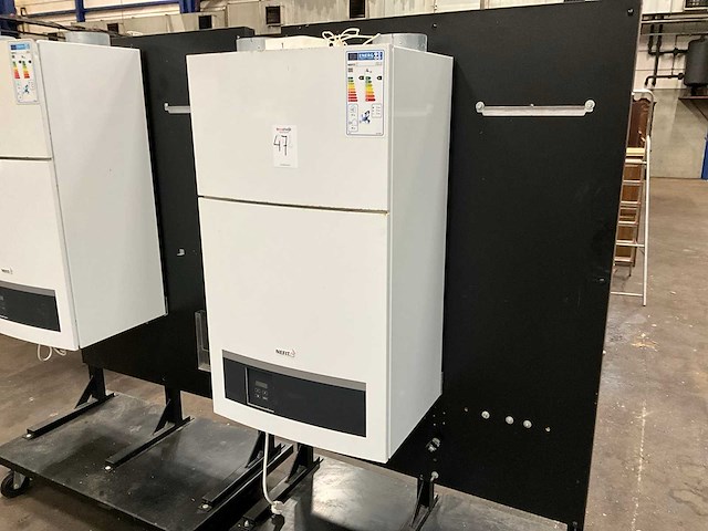 Nefit va/w 1.4c ventilatie warmtepomp - afbeelding 4 van  9