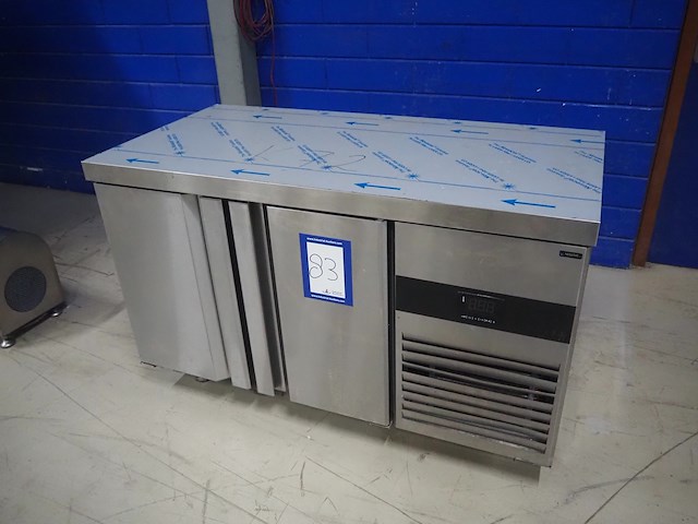 Negative - afbeelding 1 van  9