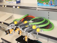 Negen beachtennis sets - afbeelding 2 van  2