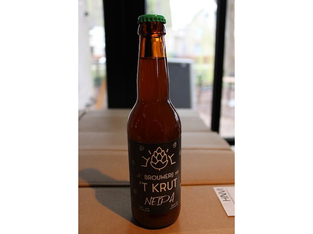 Negen dozen neipa 't krut tht 08-2026. totaal 216 flesjes. - afbeelding 2 van  3