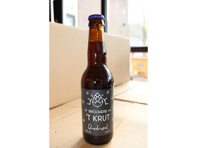 Negen dozen quadrupel 't krut tht 07-2027. totaal 216 flesjes. - afbeelding 2 van  3
