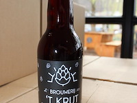 Negen dozen quadrupel 't krut tht 07-2027. totaal 216 flesjes. - afbeelding 2 van  3