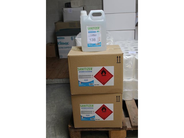 Negen flacons sanitizer / desinfectiemiddel tifon. - afbeelding 2 van  2