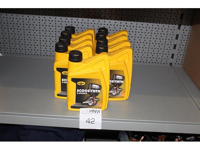 Negen flessen kroon oil scoorsynth 2- stroke 1l - afbeelding 1 van  2