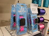Negen kinder led horloges blauw en roze - afbeelding 2 van  2