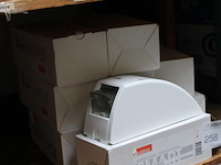 Negen zeepdispensers santino smart. - afbeelding 2 van  2