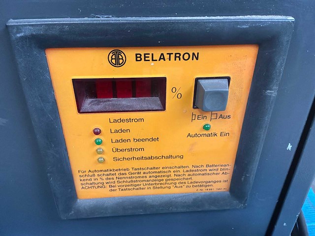 Nelatron e 220 g24/25 b-fb acculader - afbeelding 4 van  5