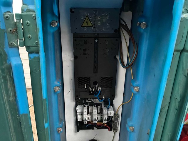 Nemaco kbmk-3a stroomverdeelkast (230v-400v) - afbeelding 8 van  10