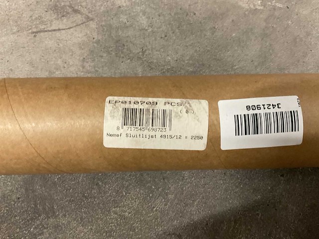 Nemef 2250mm aluminium sluitlijst - afbeelding 2 van  2