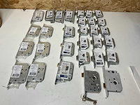 Nemef partij diverse sloten (30x) - afbeelding 1 van  12