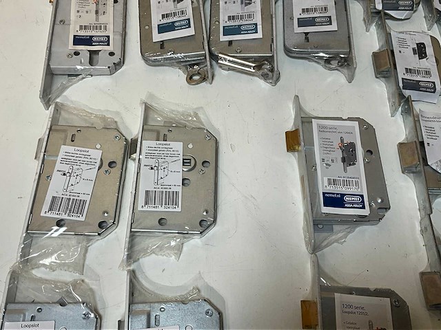 Nemef partij diverse sloten (30x) - afbeelding 9 van  12