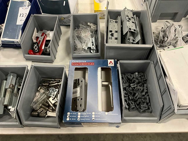 Nemef/dorma/yale partij deurbeslag - afbeelding 6 van  11