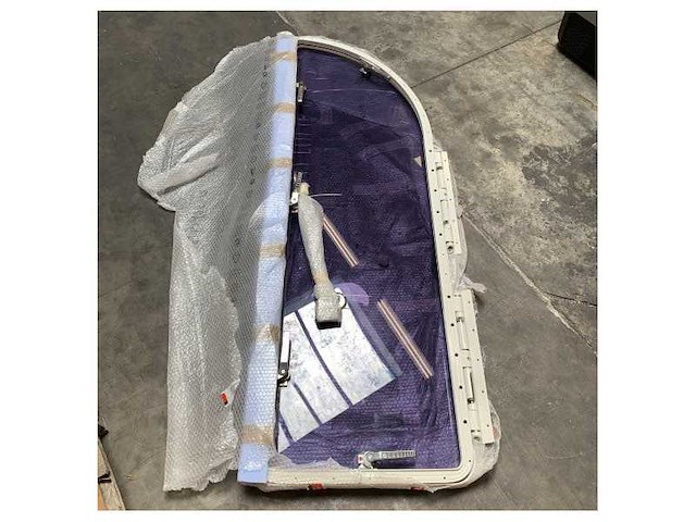 Nemo aluminum white coated opening flybridge hatch - afbeelding 4 van  6