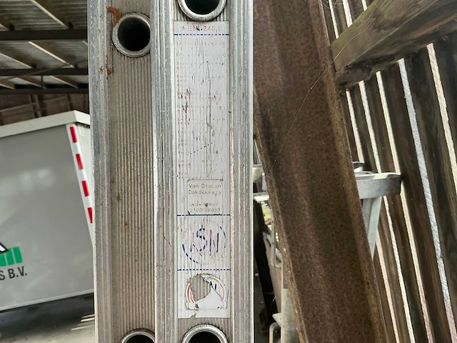 Nen 2484 uitschuif ladder - afbeelding 3 van  3