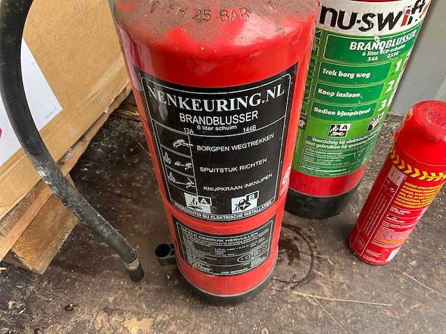 Nen / nu-swift - schuimblusser - 6 liter - brandblusser (3x) - afbeelding 2 van  4