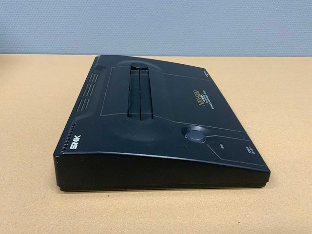 Neo geo - snk max 330 mega - console - afbeelding 6 van  11