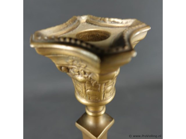 Neoclassicistische empirestijl bronzen kandelaar - afbeelding 4 van  5