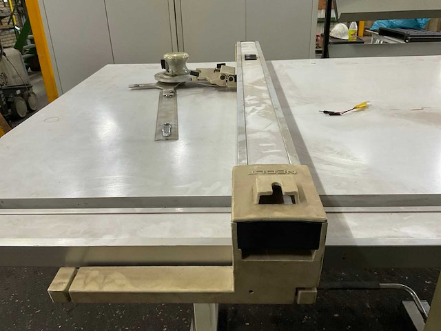 Neolt elite meet- & aftekentafels - afbeelding 5 van  6