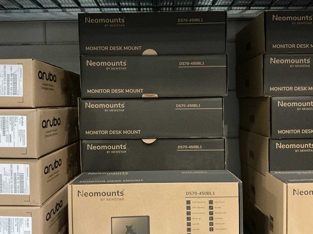 Neomounts ds70-450bl1 monitorbeugels (7x) - afbeelding 3 van  4