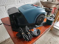 Neomow - s - maairobot grasmaaier - afbeelding 1 van  9