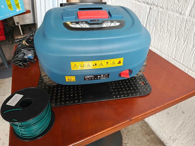 Neomow - s - maairobot grasmaaier - afbeelding 4 van  9