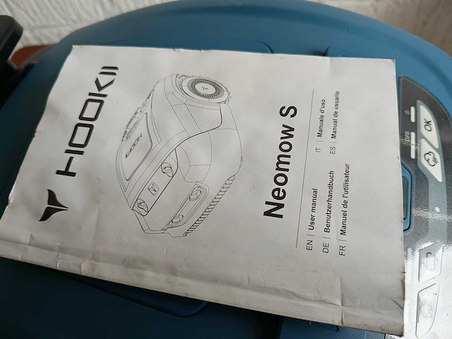 Neomow - s - maairobot grasmaaier - afbeelding 6 van  9